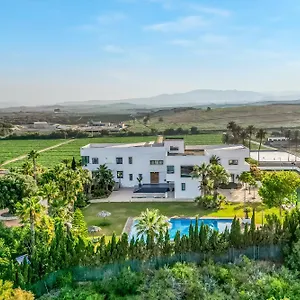 https://cortijo-media-legua.es-andalucia.com