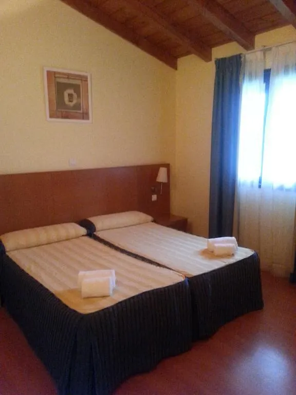 Hotel Ibaigune Murueta 2*,